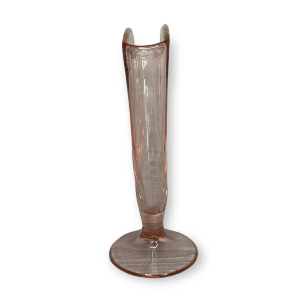 Vintage Depression Pink Glass Fan Shaped Flower Vase - Picture 5 of 9